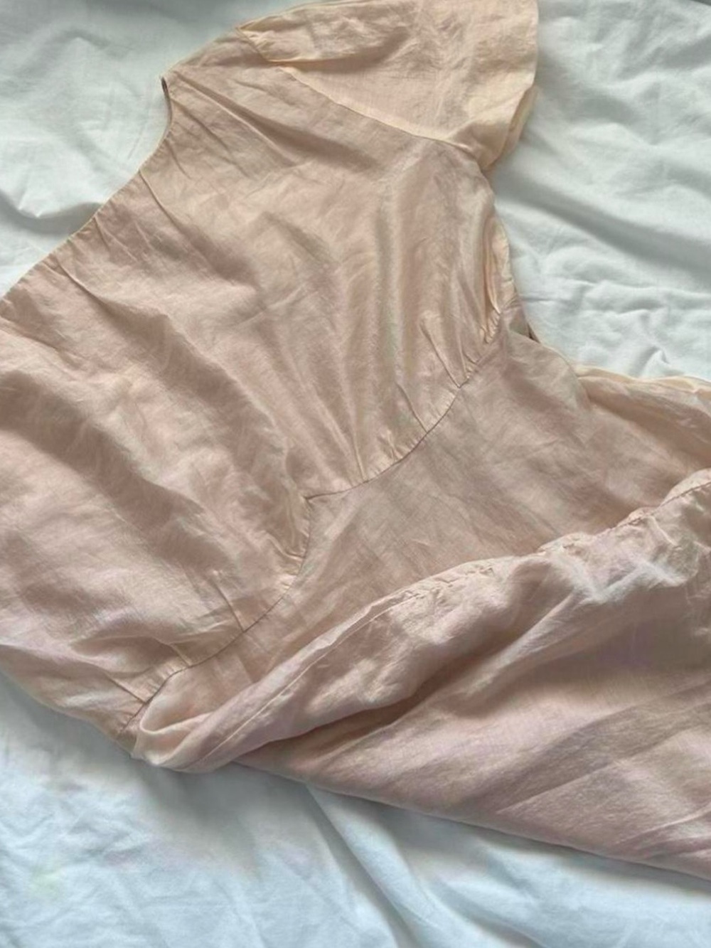 Bohme Light Blush Puff Sleeve Dress - Picture 4 of 7